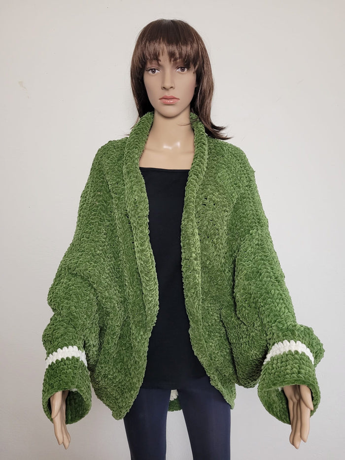 Velvety Green Shrug