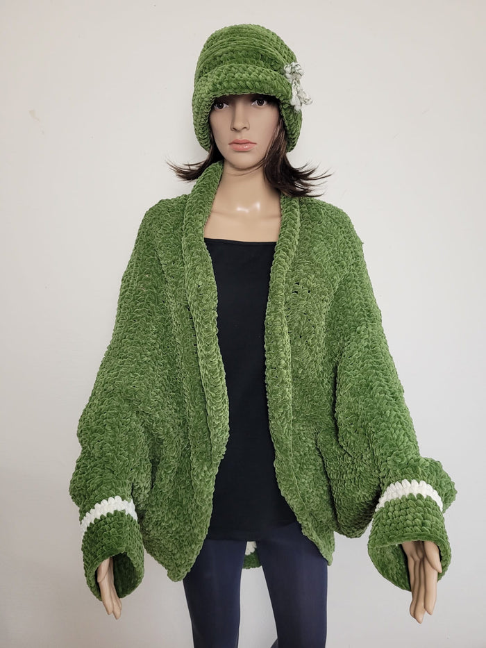 Velvety Green Shrug