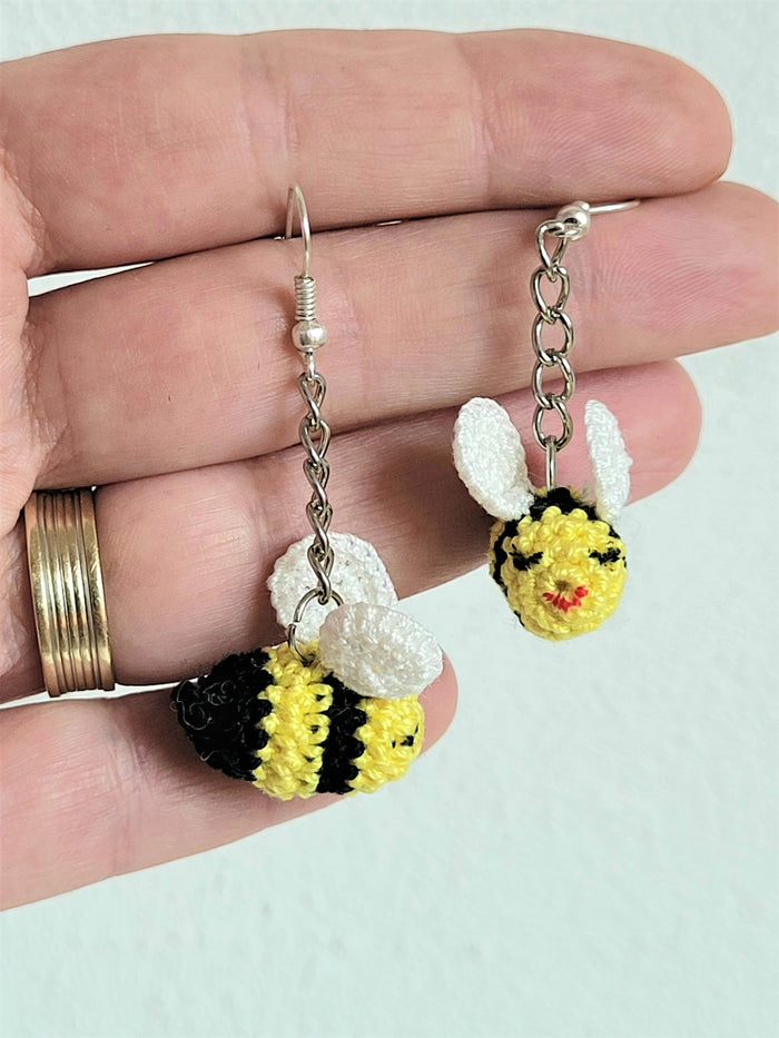 Busy bee earrings