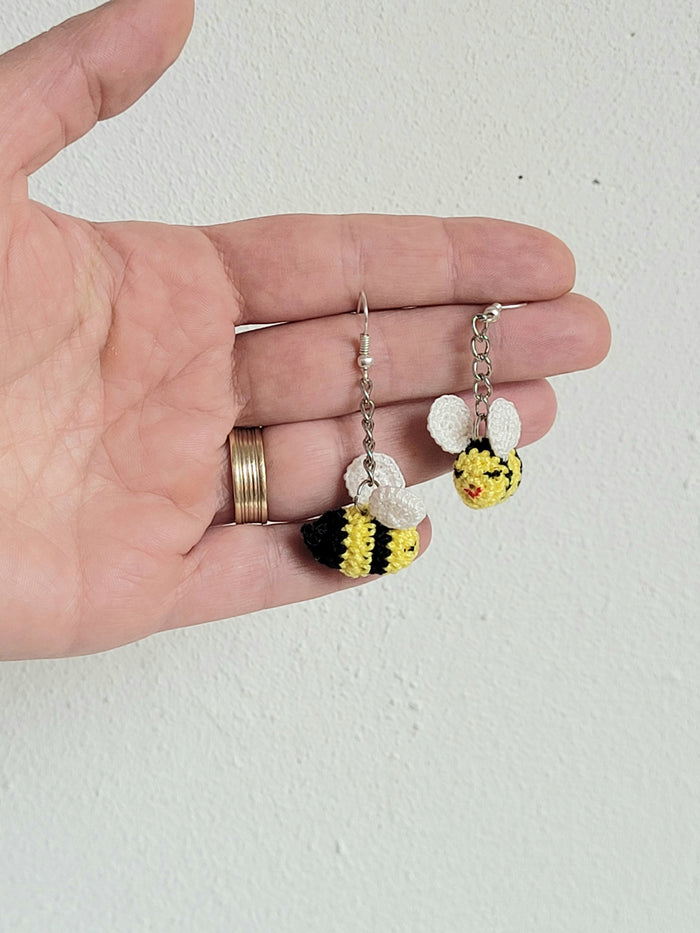 Busy bee earrings