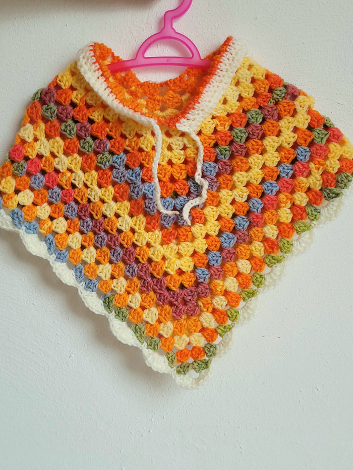 Happy poncho set