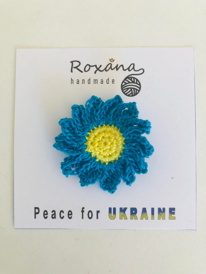 Blue flower pin