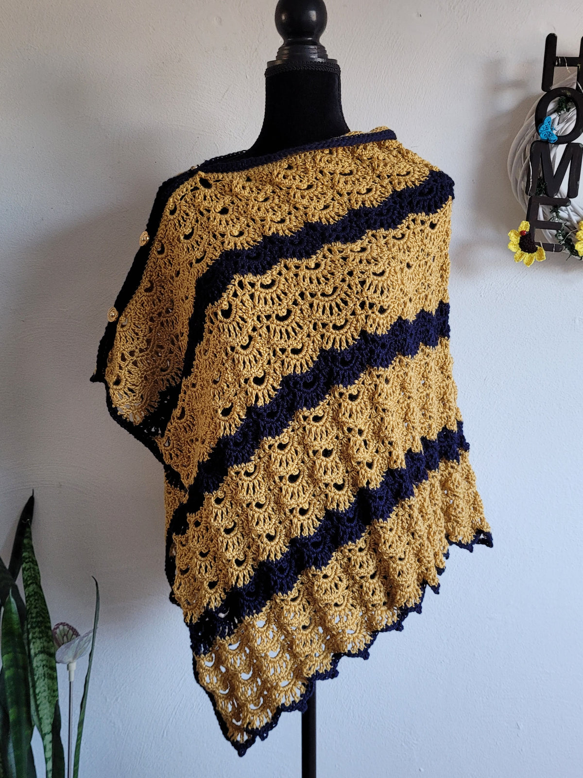 Buttoned Elegant Shawl