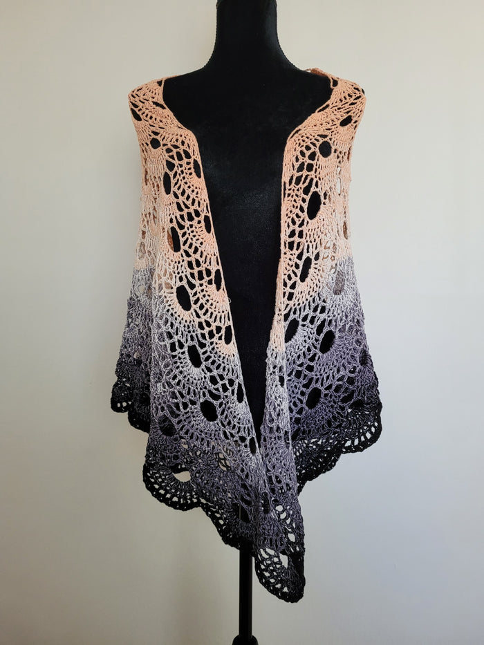 Lady crochet shawl