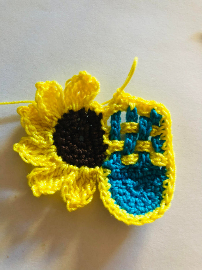 Slava Ukraini Pin Pattern