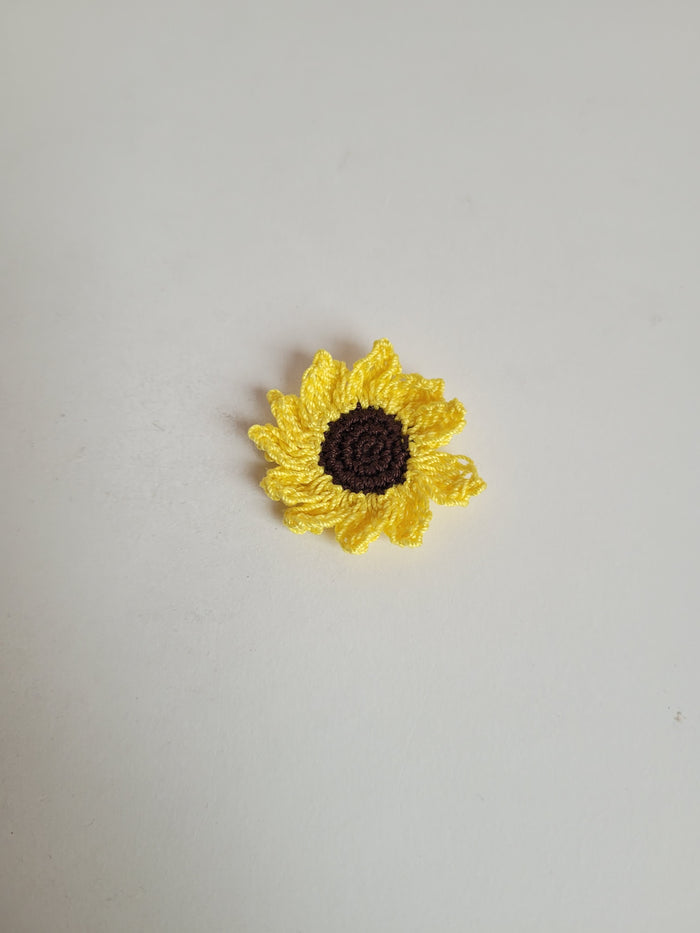 Sunflower pin